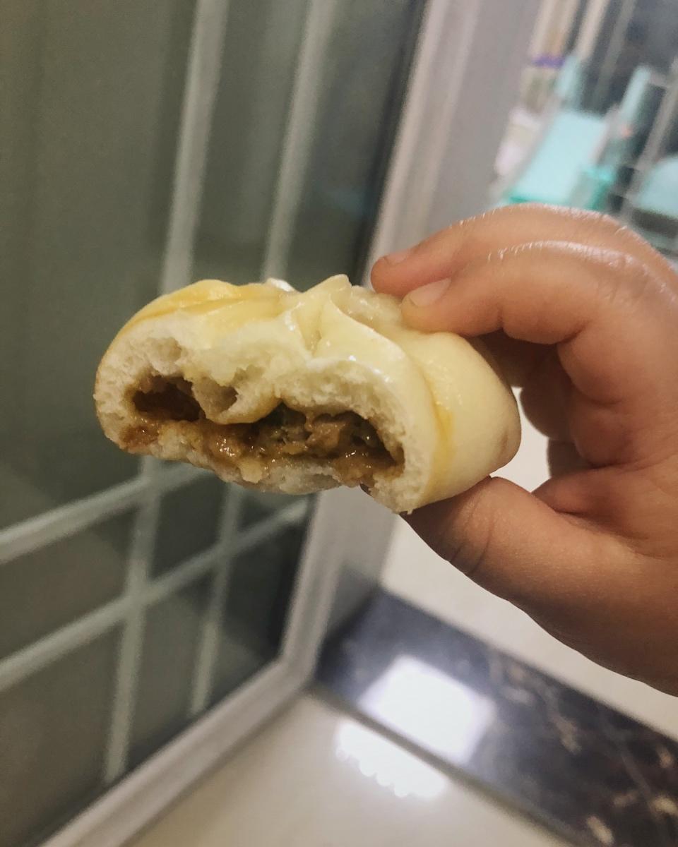 松软多汁的肉包子