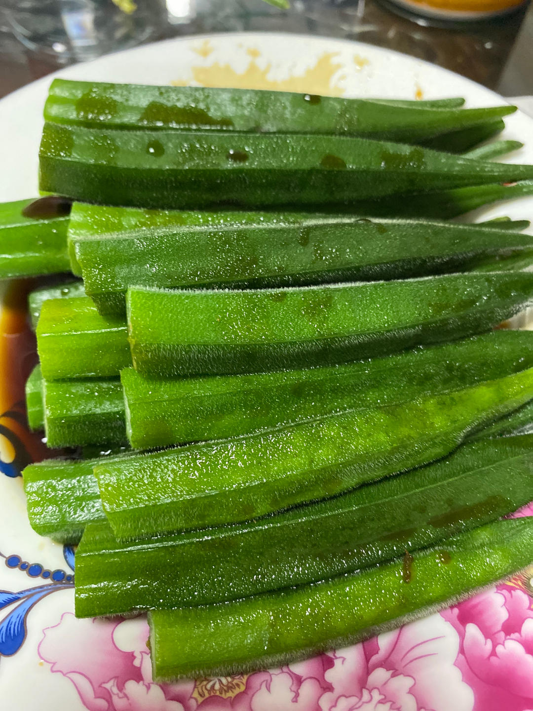白灼秋葵