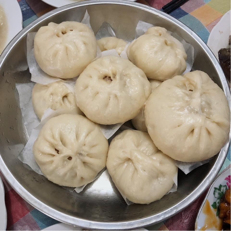 白萝卜芹菜肉包子（揉面包包子有小视频）