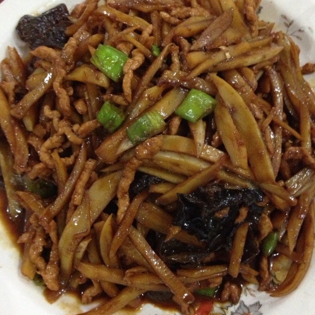 莲藕木耳炒肉片