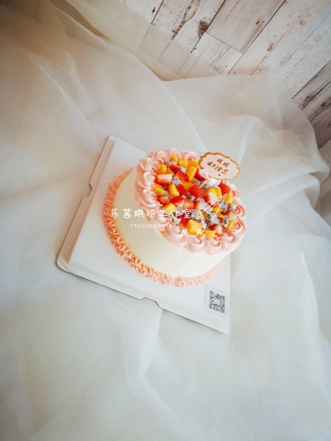 《Tinrry下午茶》教你做芒果班戟和芒果千层饼