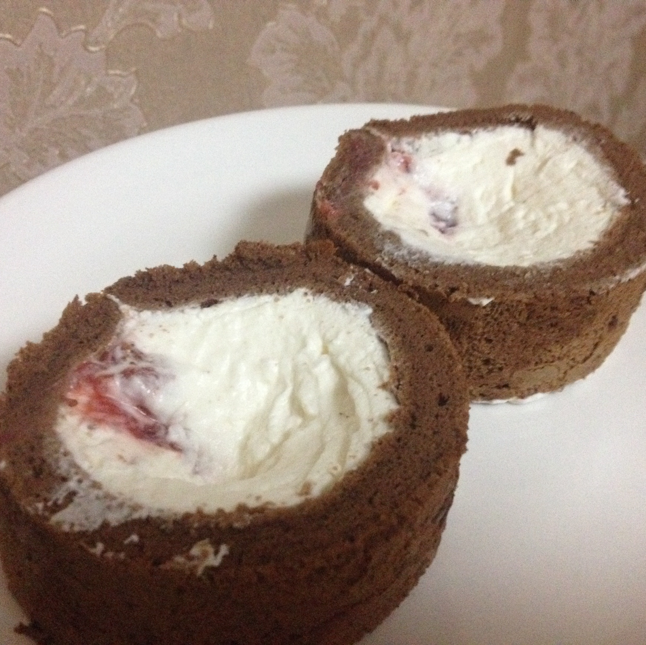 《Tinrry下午茶》教你做基础原味蛋糕卷