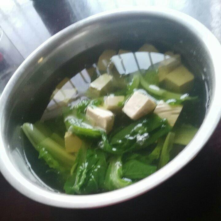 青菜豆腐汤