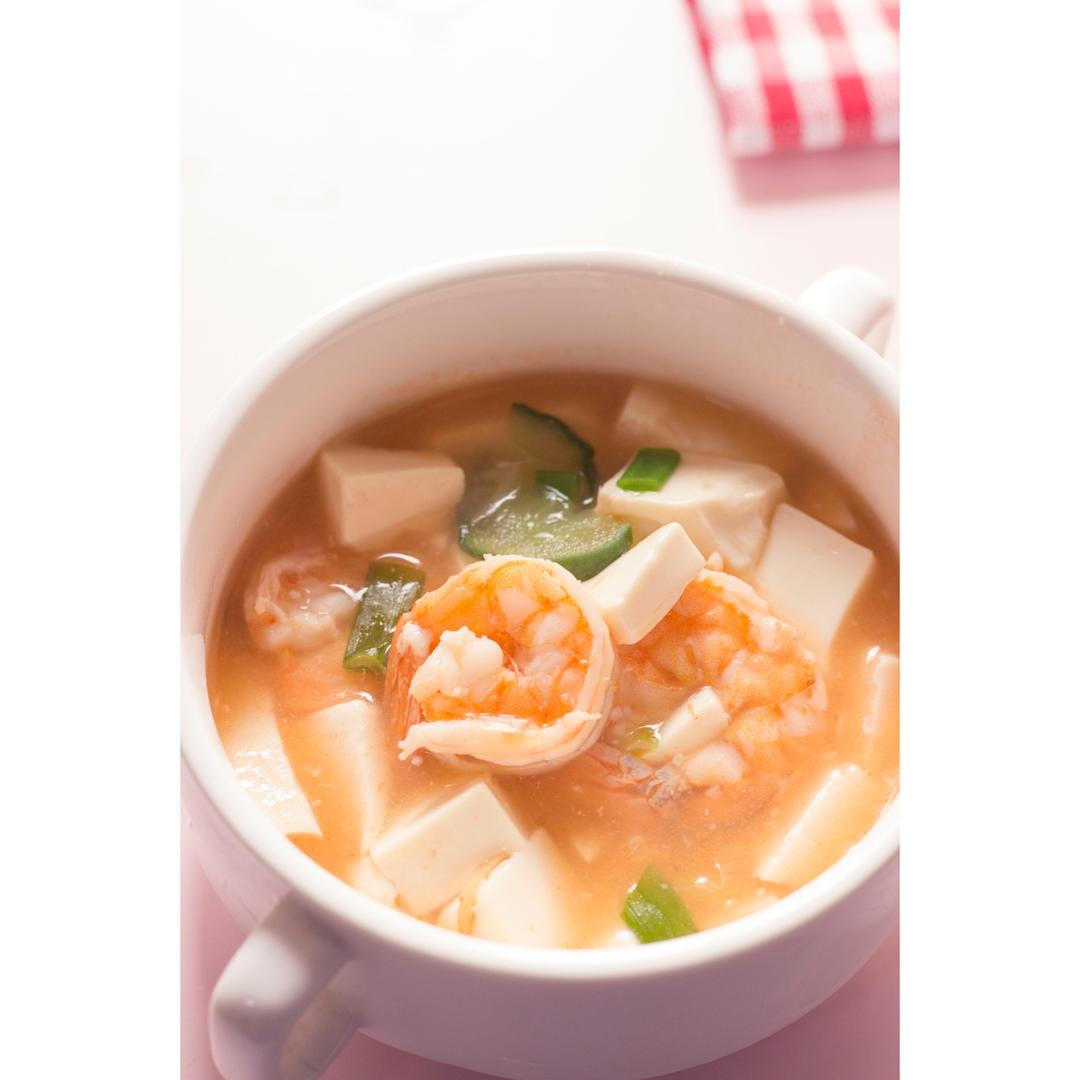 鲜虾豆腐汤