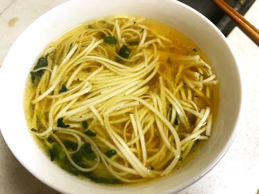 最美不过那碗阳春面