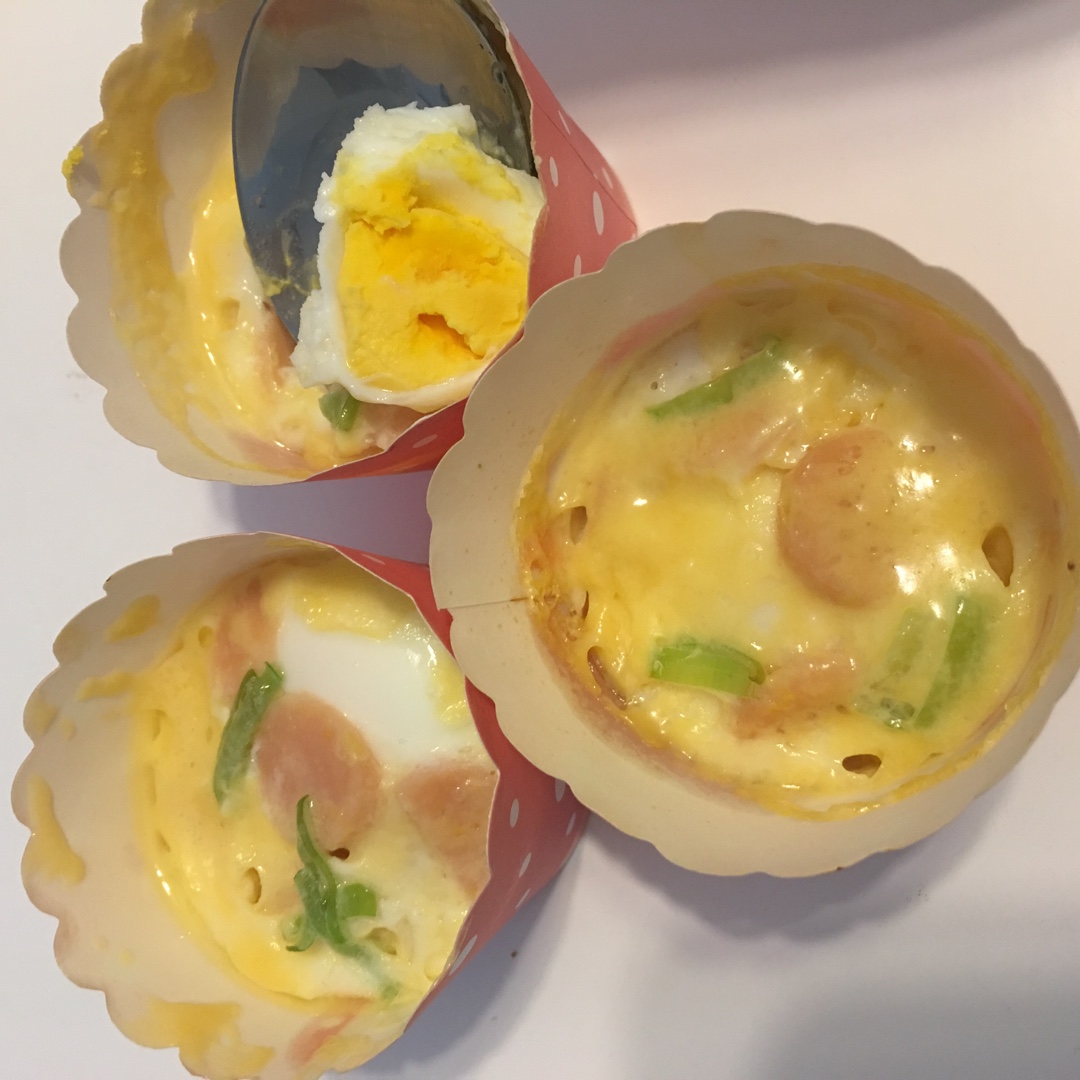 金龙鱼_5cn4做的早餐鸡蛋杯