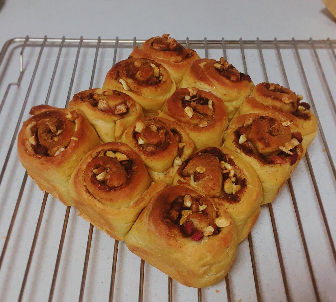 全麦核桃苹果肉桂卷（纯素）