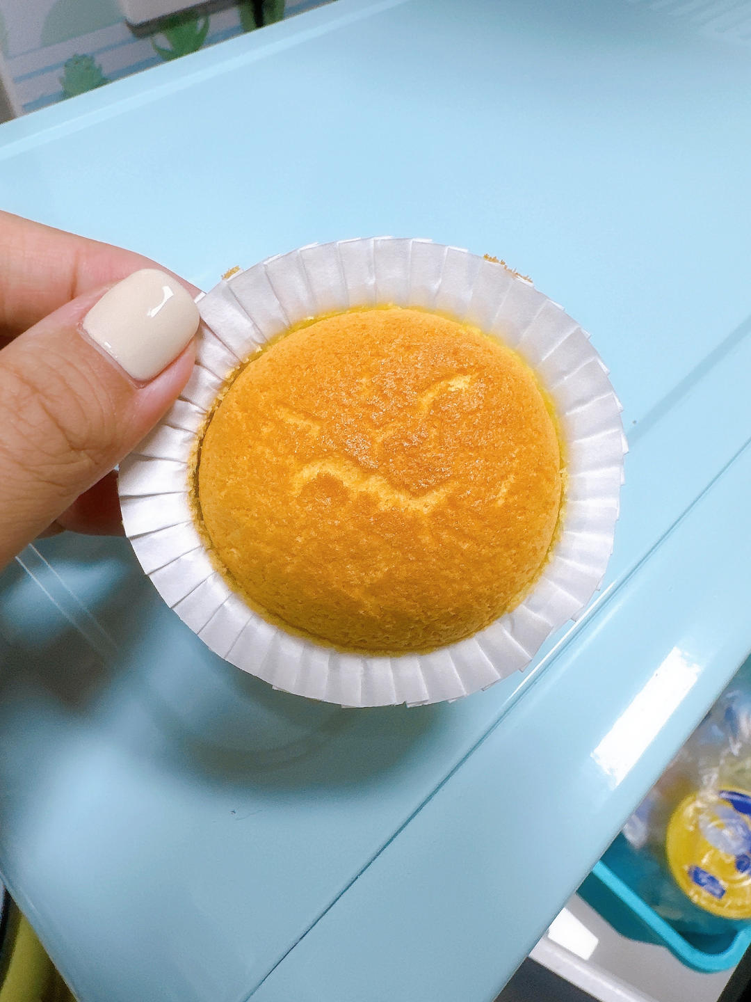 消耗淡奶油之作——淡奶油小蛋糕