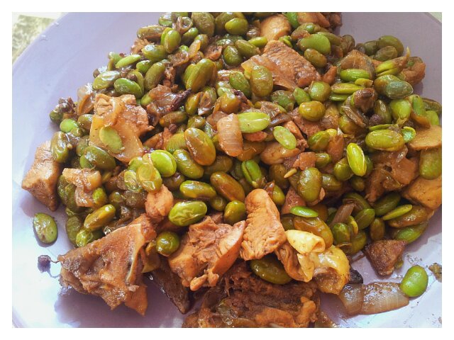 毛豆烧鸡块