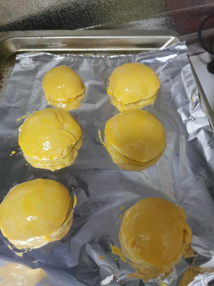 好吃到极致经典脆皮菠萝包