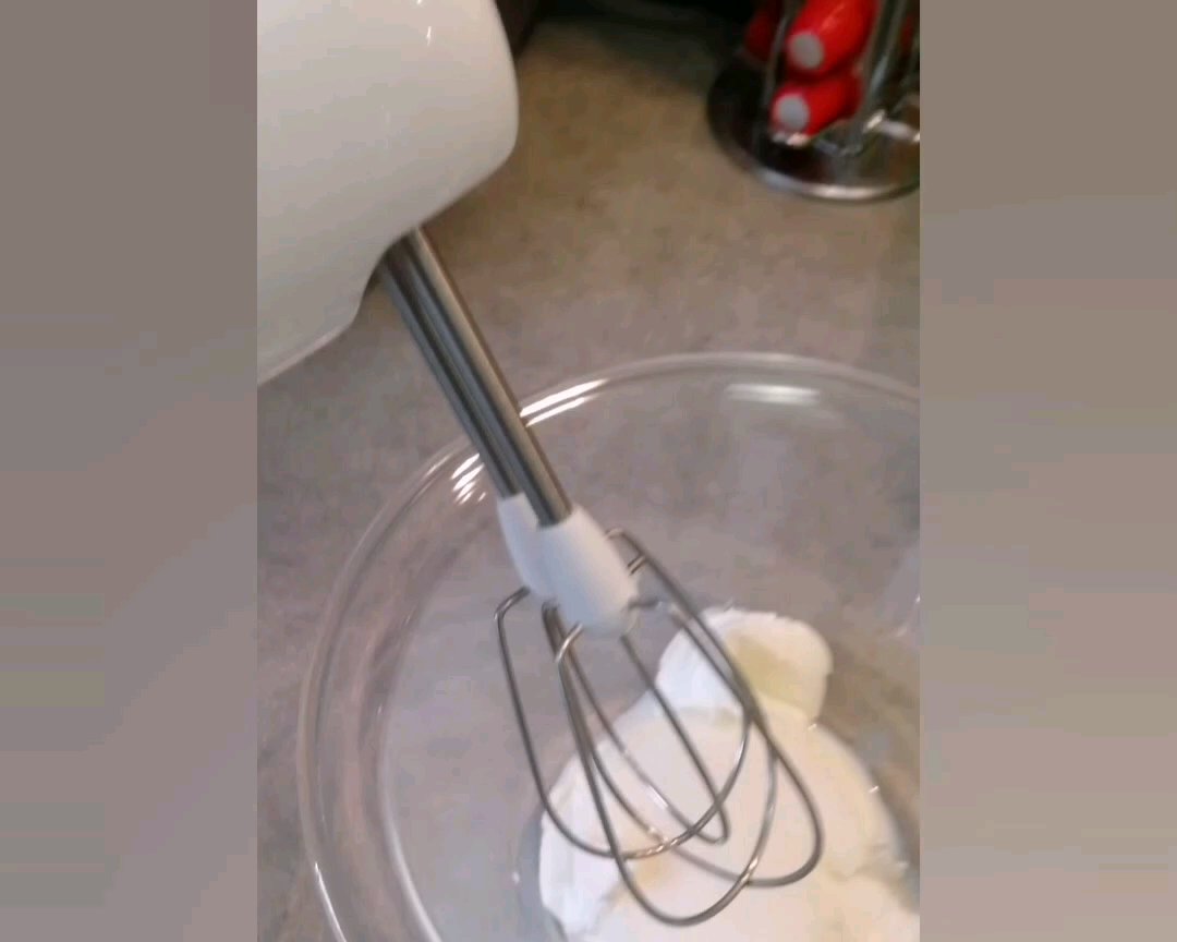 0烤箱0面粉0鸡蛋的快手cheesecake(特有意大利马斯卡彭mascarpone乳酪)的做法 步骤6