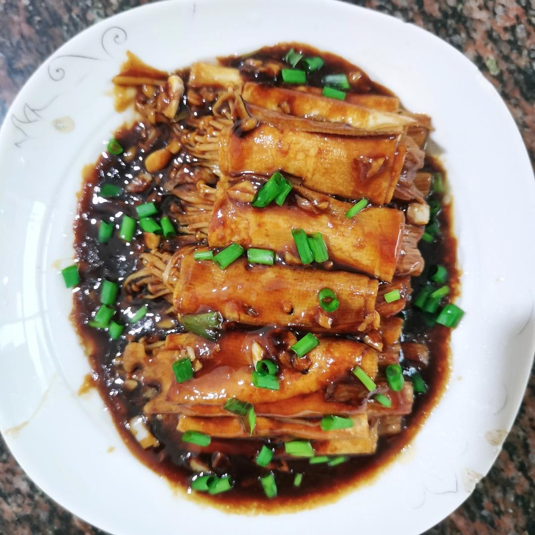 🔥低脂素菜啃起❗️比肉还好吃的金针菇豆皮卷
