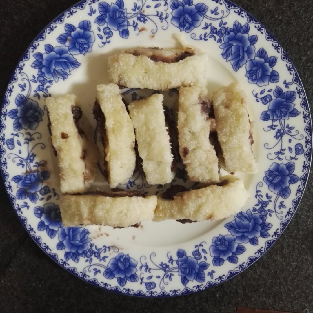 椰蓉红豆麻薯卷
