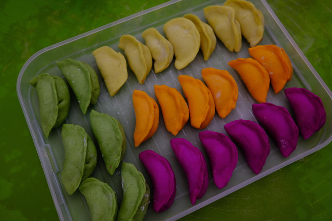 沛璇雨做的彩色饺子皮