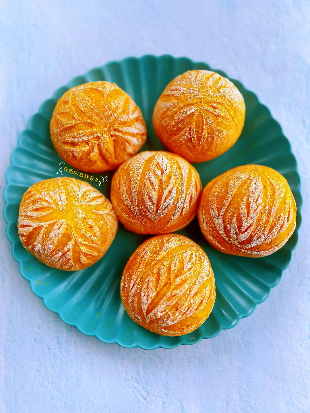 南瓜椰蓉葡萄干面包