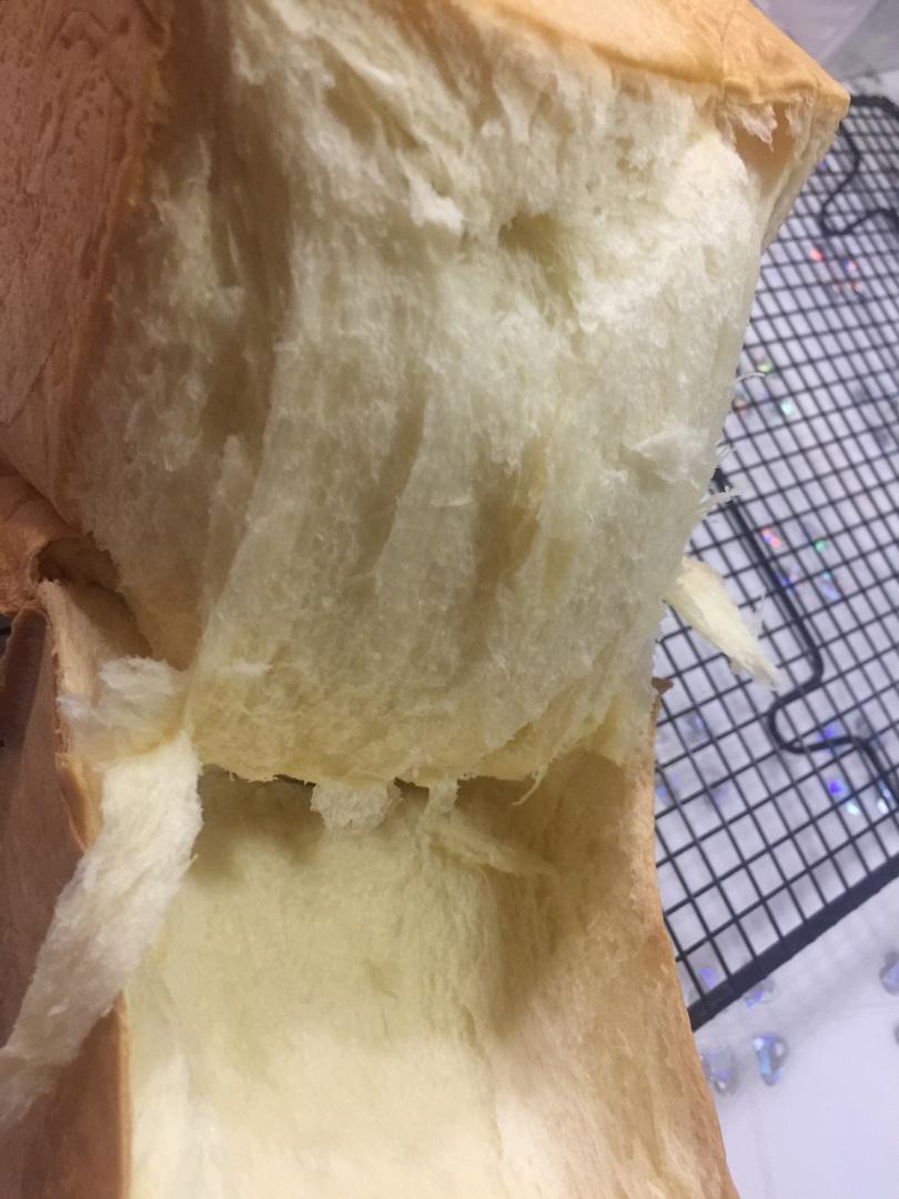 吐司，奶香手撕面包，超级香浓