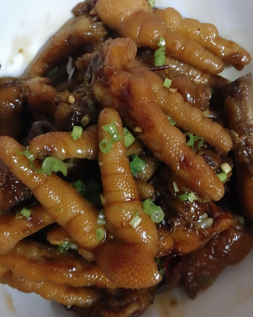 香辣烧鸡爪