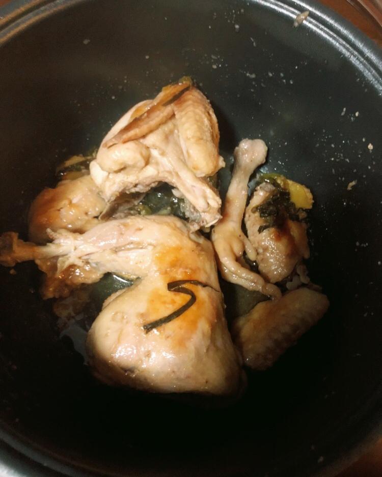 电饭锅盐焗鸡