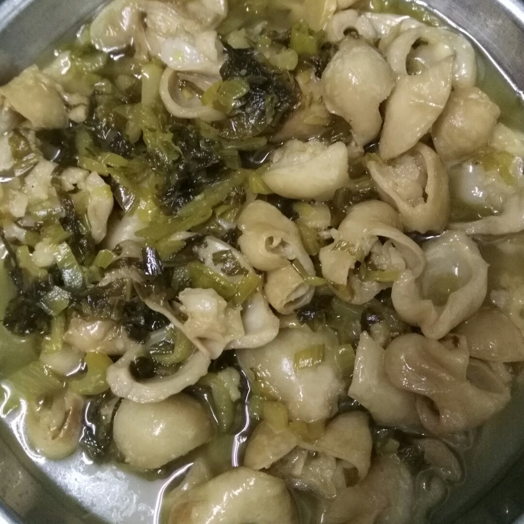 酸菜炒大肠（清洗猪大肠的小贴士）