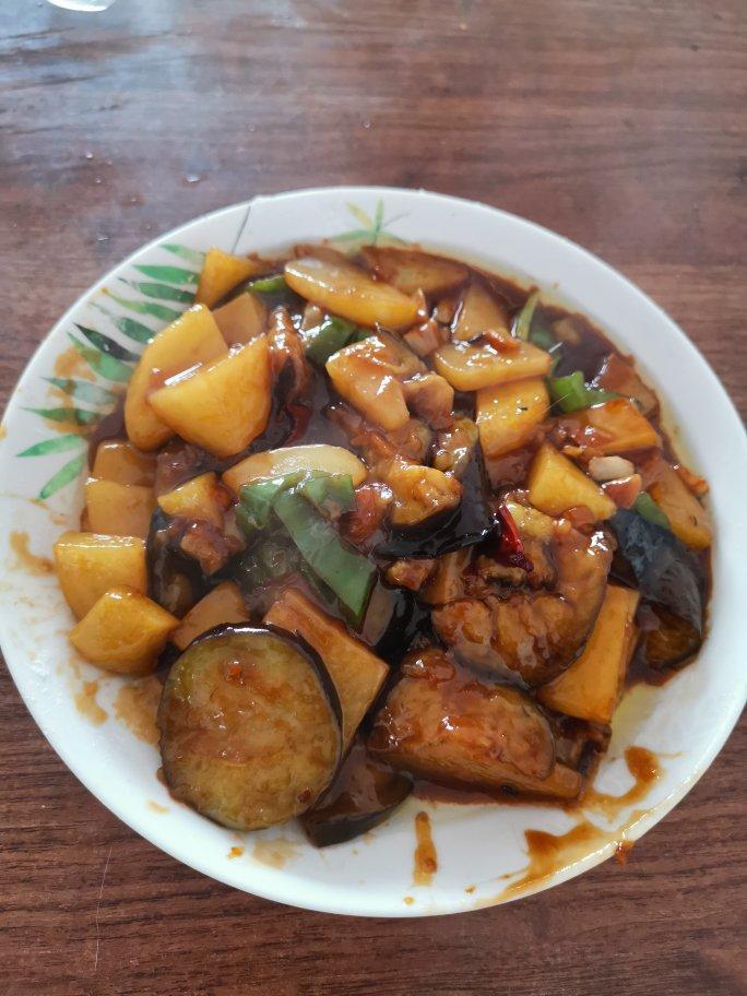 超级下饭的地三鲜