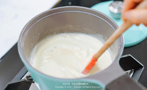 意大利奶冻 | 传统的意大利甜品，在家轻松复刻经典，甜而不腻才是大满足的做法 步骤5