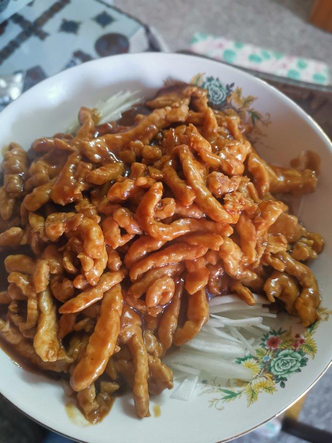 京酱肉丝