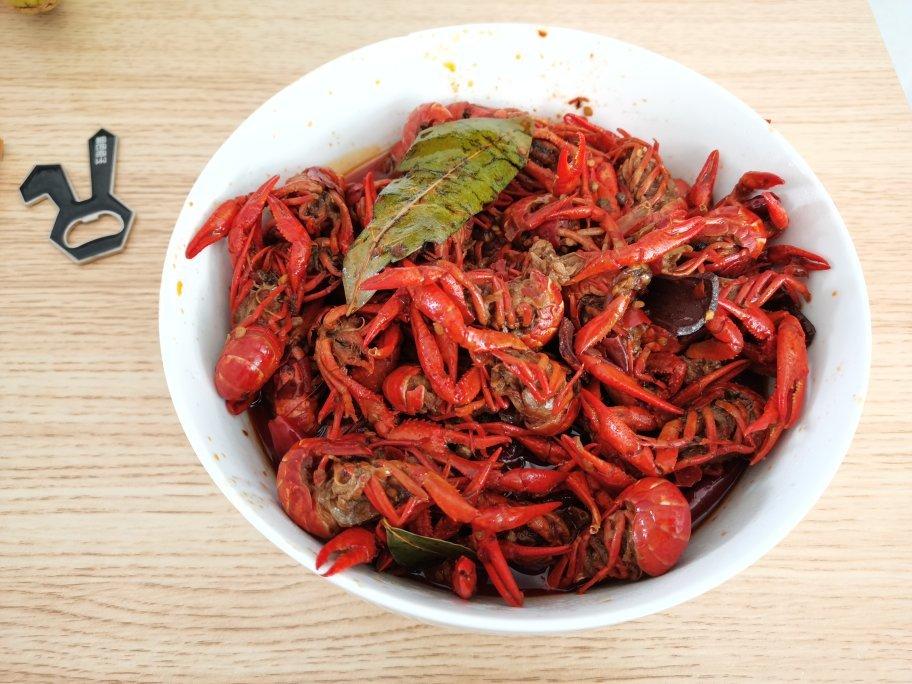 史上最好吃的麻辣小龙虾做法就在这，一吃准爱上