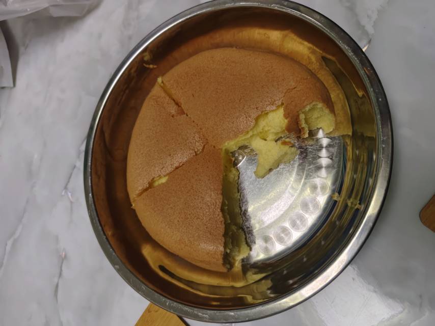 简单的电饭锅蛋糕(不用秤版)