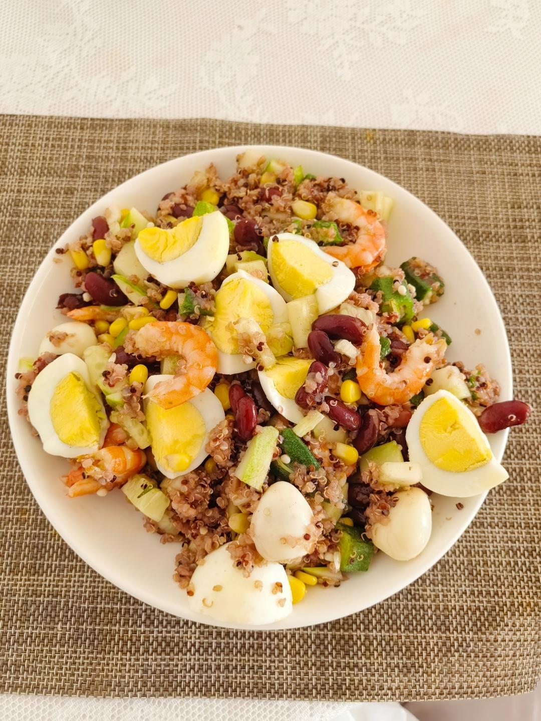 三色藜麦沙拉🥗
