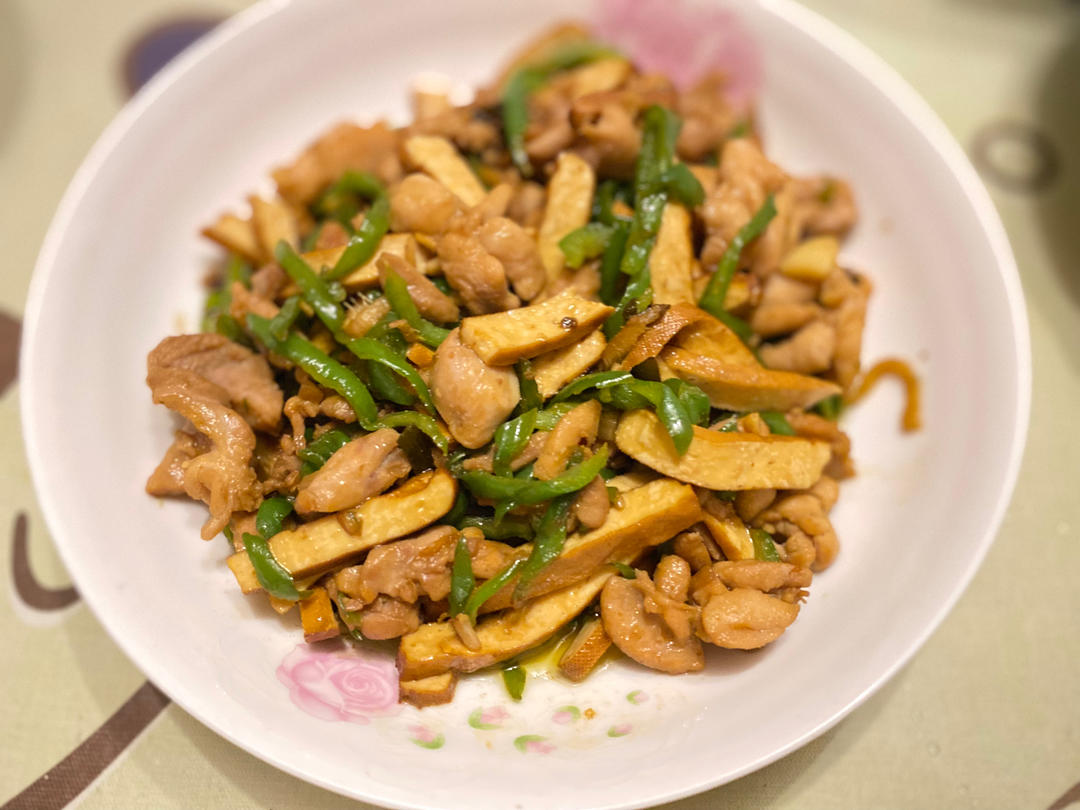 青椒豆干鸡胸肉
