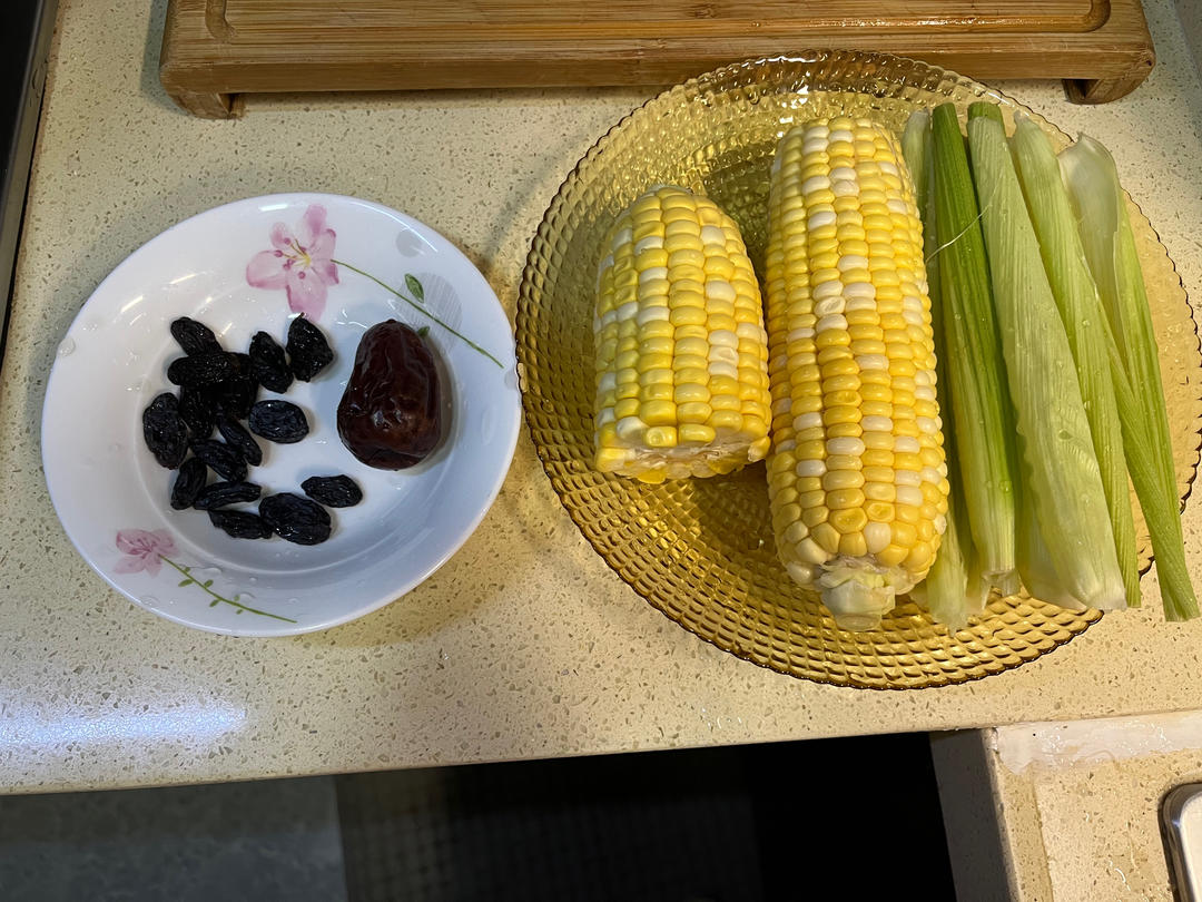 蒸甜玉米饼【9月北鼎蒸炖锅食谱】