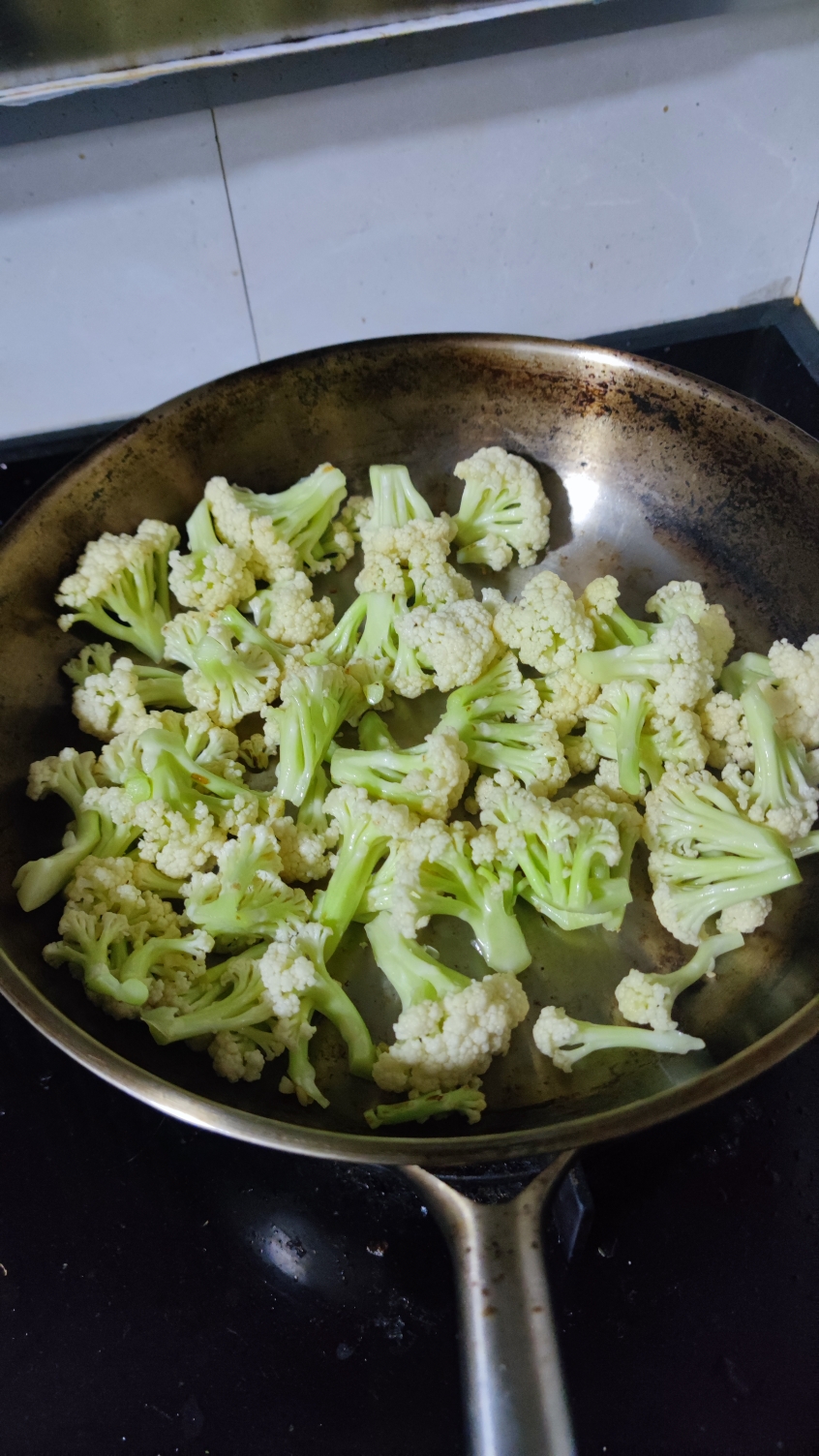 免焯水蚝油白菜花的做法 步骤1