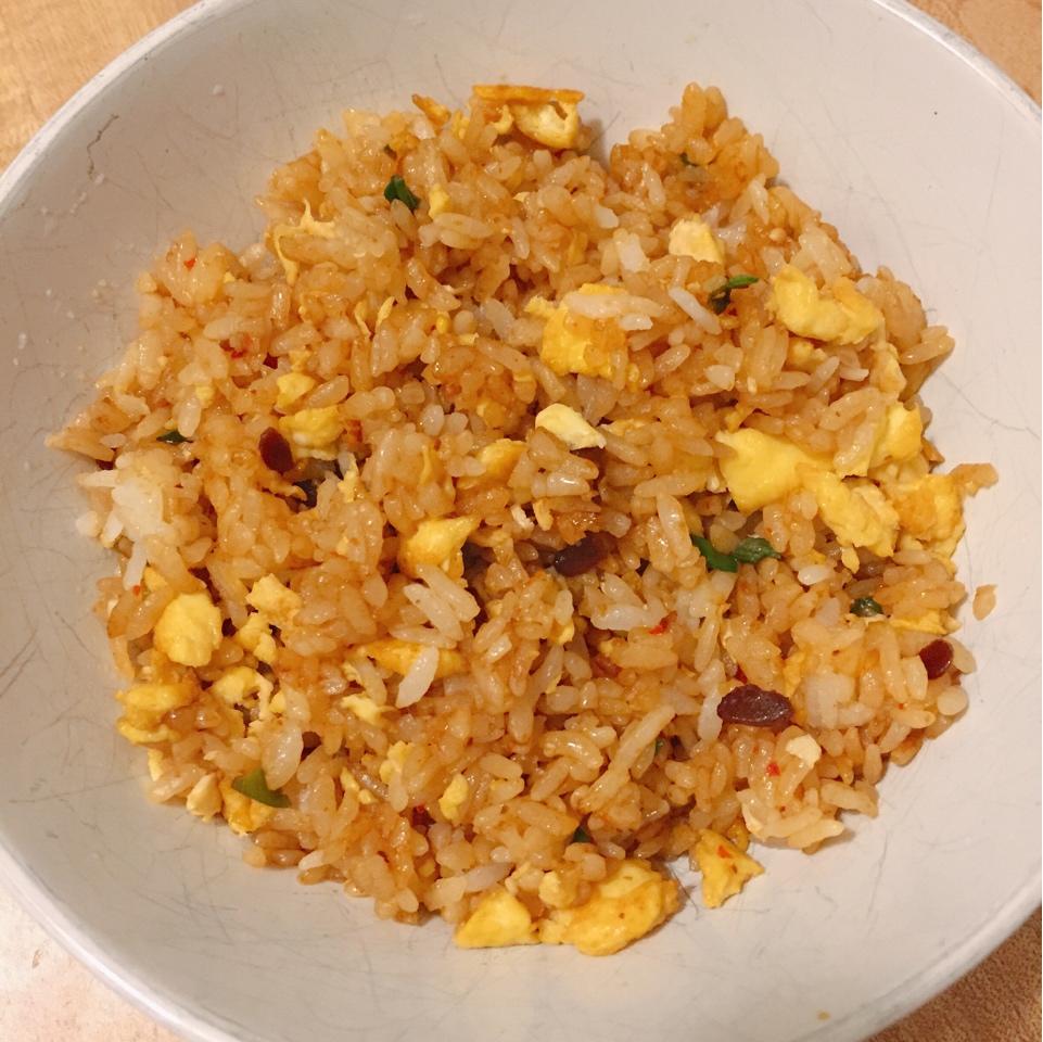 williambaby做的老干妈蛋炒饭