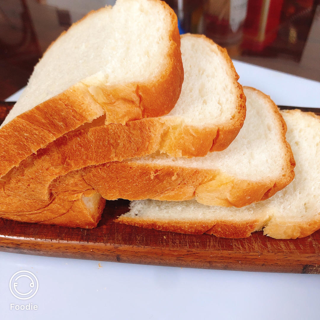 《Tinrry+》松松软软北海道云朵牛奶吐司