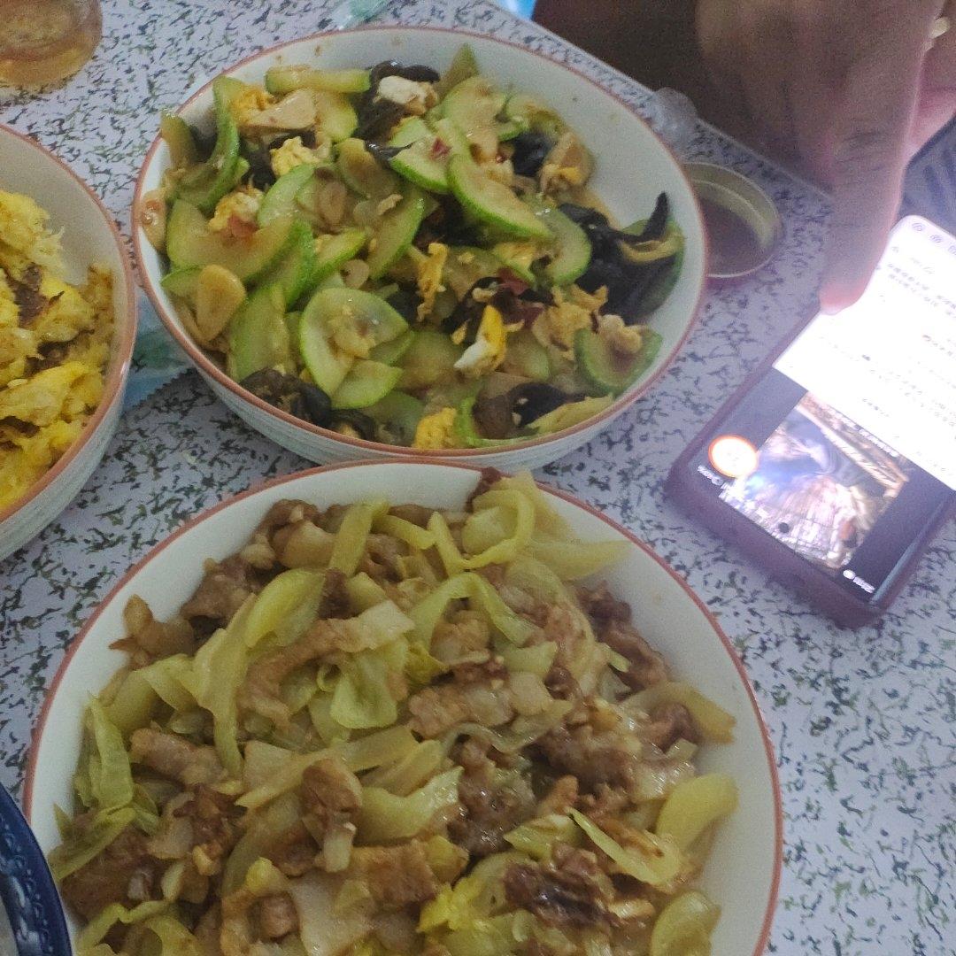 家常菜：小炒西葫芦