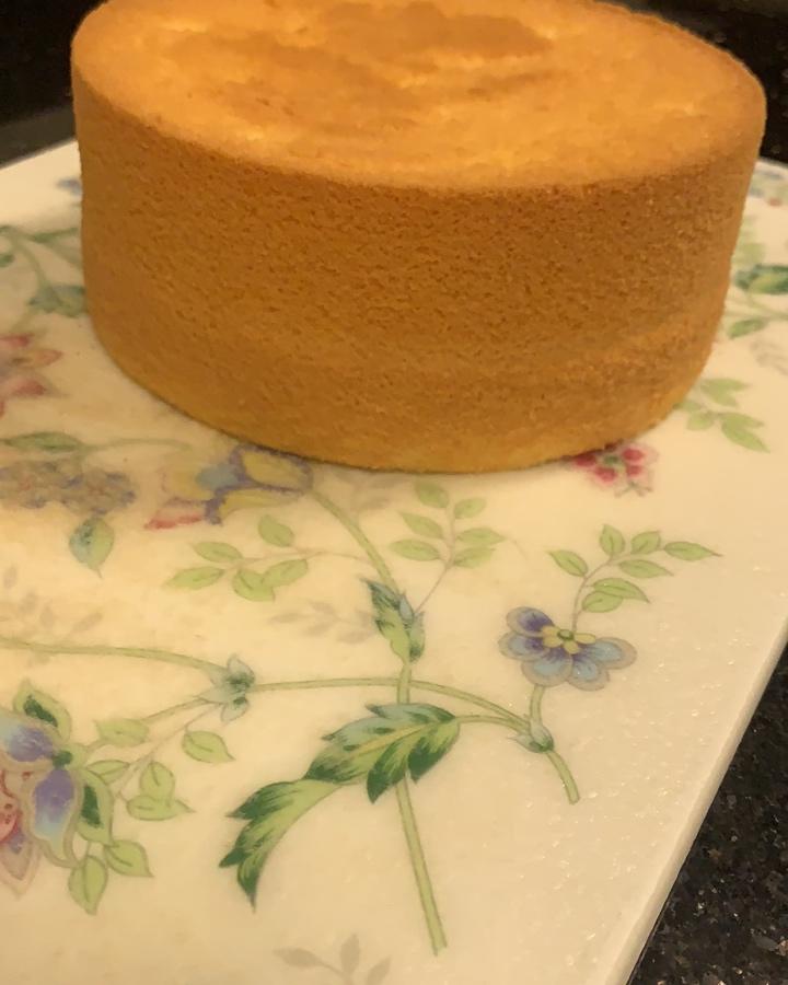 淡奶油我要把你消耗掉!——淡奶油戚风蛋糕