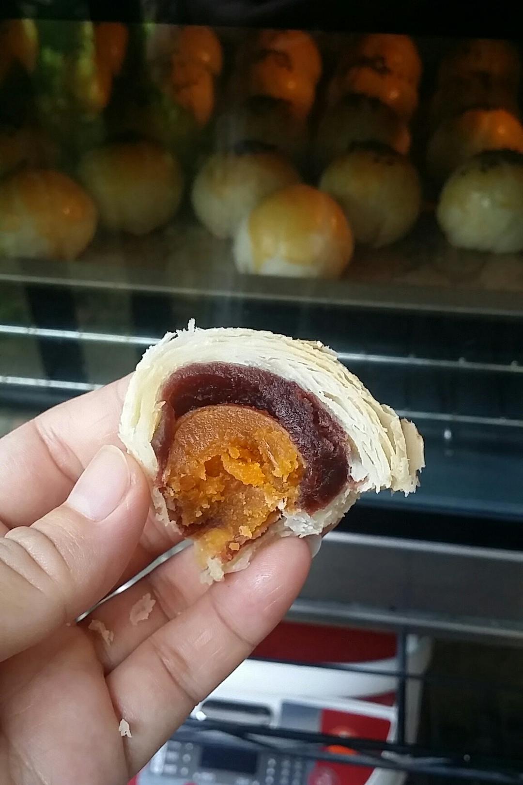 蛋黄酥~紫薯、抹茶、原味~花好月圆，中秋快乐~内附一次做六色蛋黄酥方法~