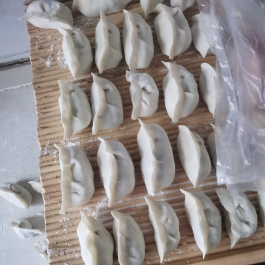 经典的韭菜鸡蛋馅儿饺子 怎么吃都不会腻