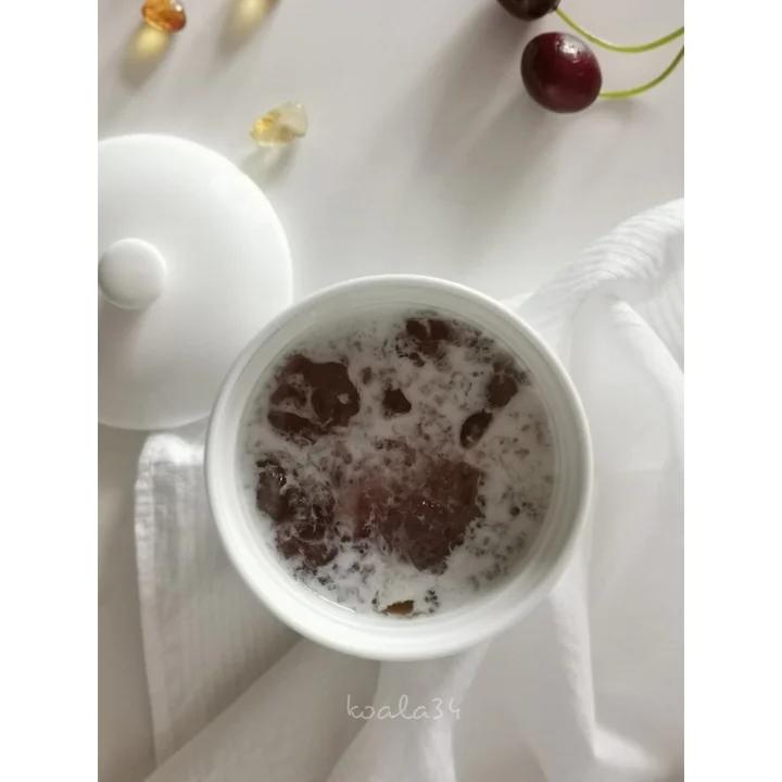 饮品-桃胶牛奶
