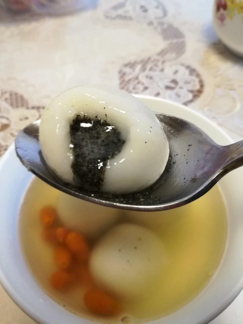 晓-288做的红糖椰汁年糕&流沙黑芝麻汤圆&心太软