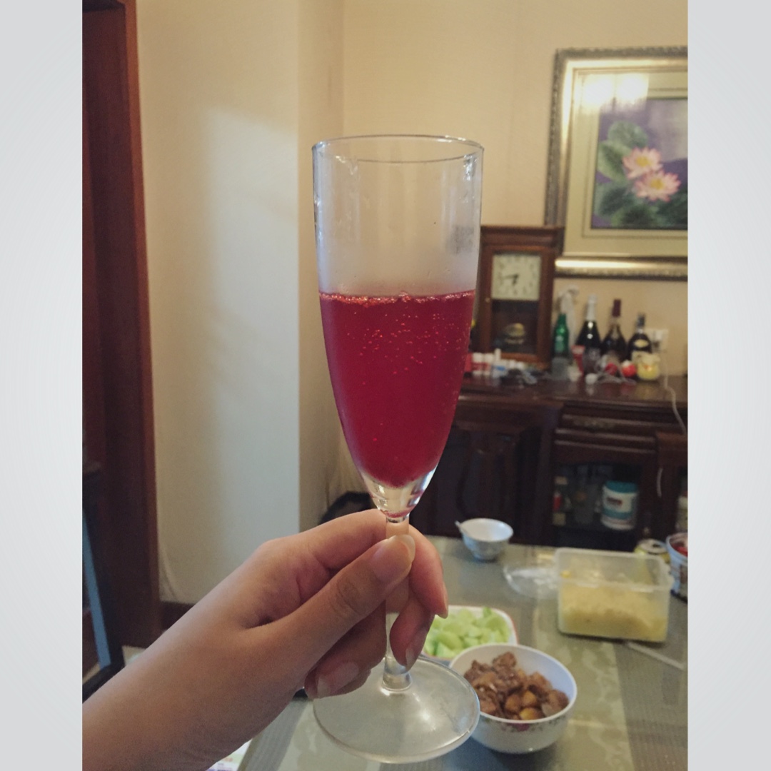 酸酸甜甜杨梅汁