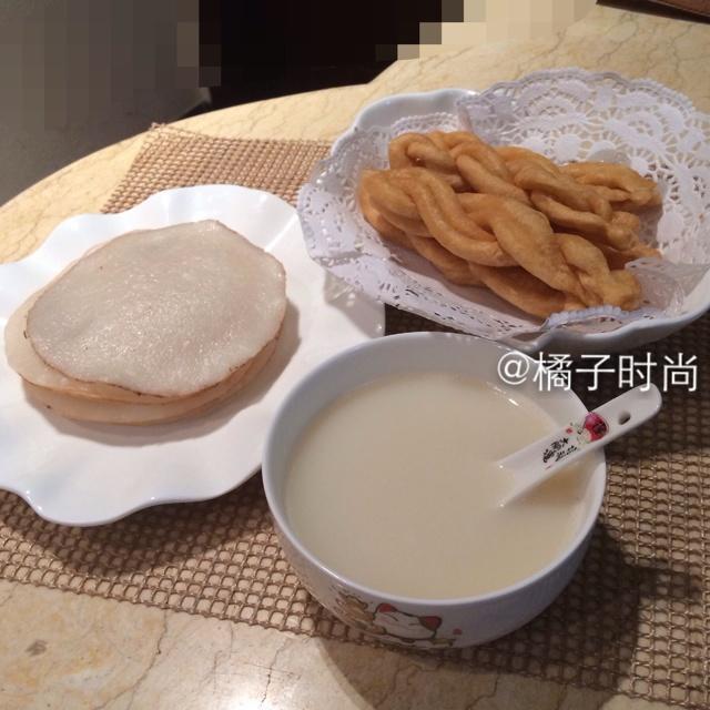 米饼夹油条（米饭饼）的做法