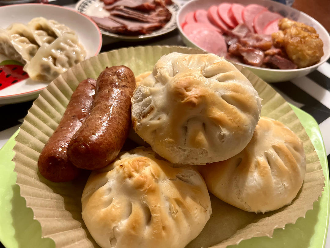 〔KK的美食分享〕一步到位的——烤包子！
