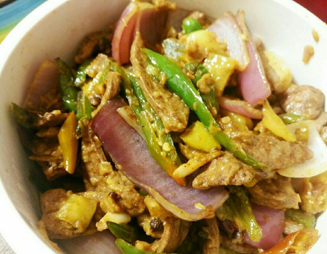 厨师长教你：“口味猪肝”的家常做法，没错，真的就是家常做法