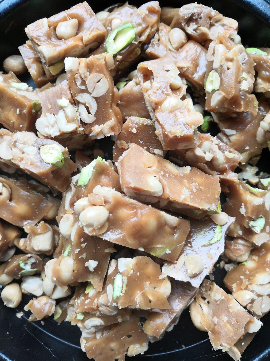 比牛轧糖还要好吃的花生太妃糖（消耗淡奶油）