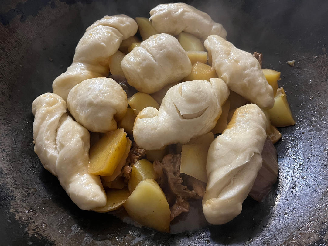 秒杀饭店❗️东北铁锅炖鸡一锅出