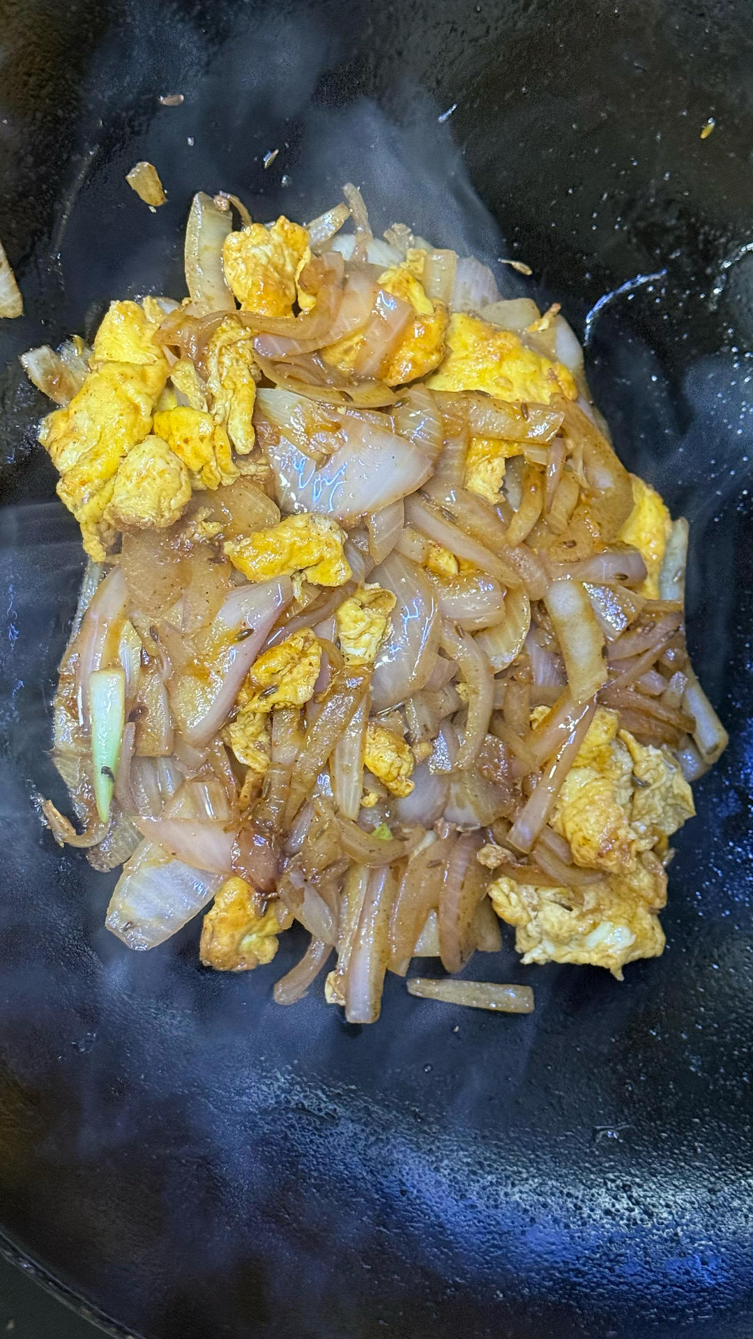 降压防癌的好食材  洋葱炒鸡蛋