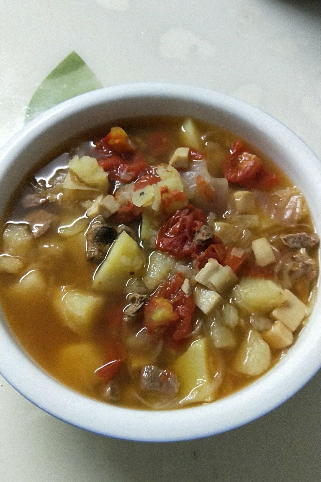 番茄土豆炖牛腩