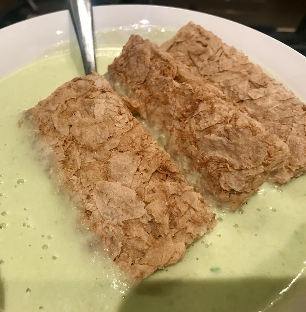 牛油果奶昔