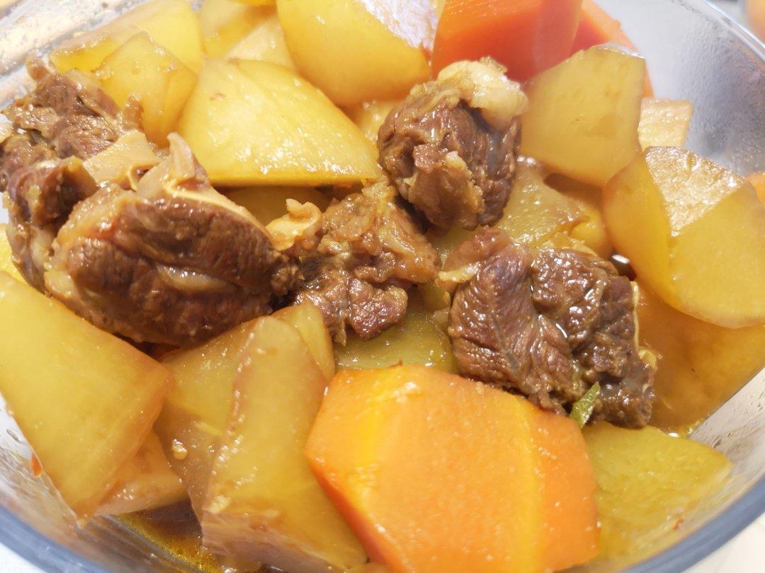 萝卜烧牛腩